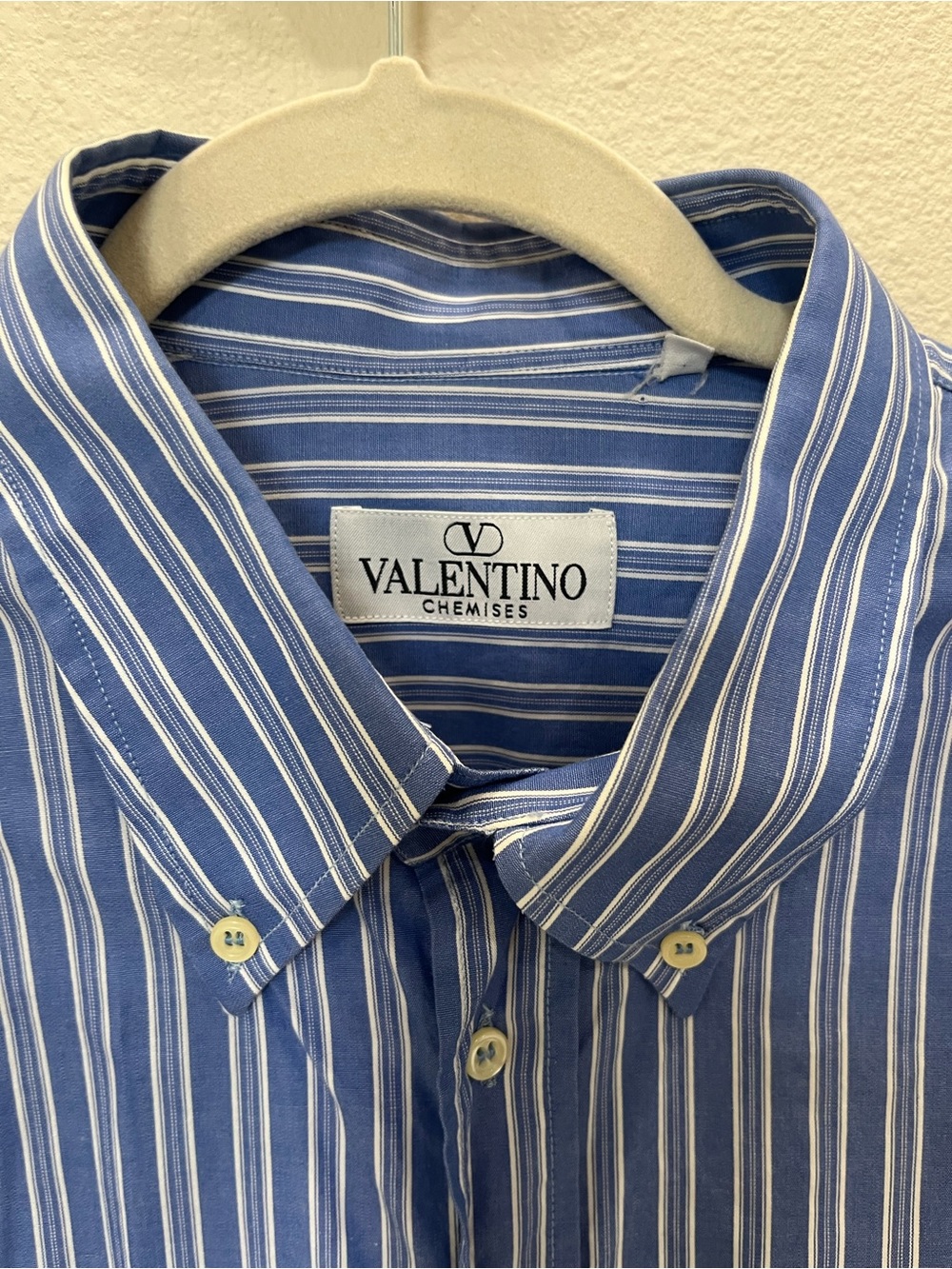 Valentino Men’s Blue Striped Button-Down Shirt size xl - Picture 3 of 9